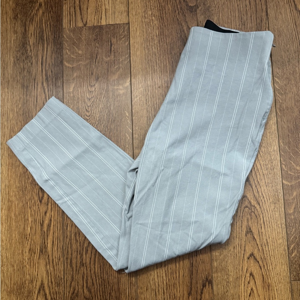 a new day Pants Women’s 2 Light Gray Pinstripe Business Professional Target